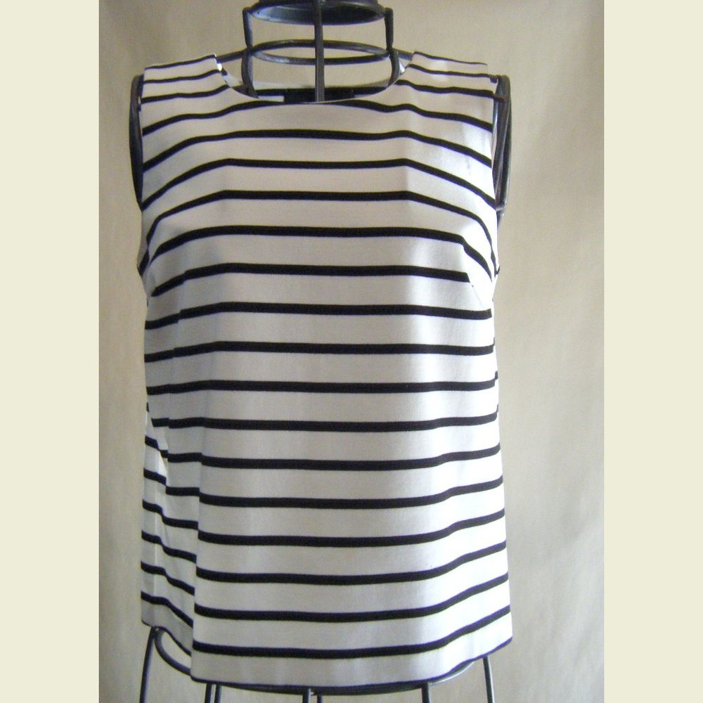 Black and White Striped Sleeveless Top Size 2